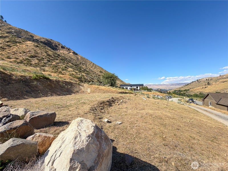 224 Hillcreek Lane