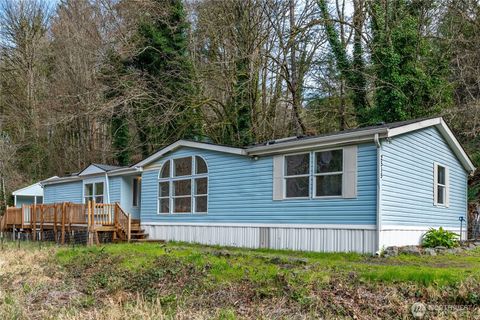 Photo of 2515 E Williams Lane, Port Orchard, WA 98366 (MLS # 2476367)