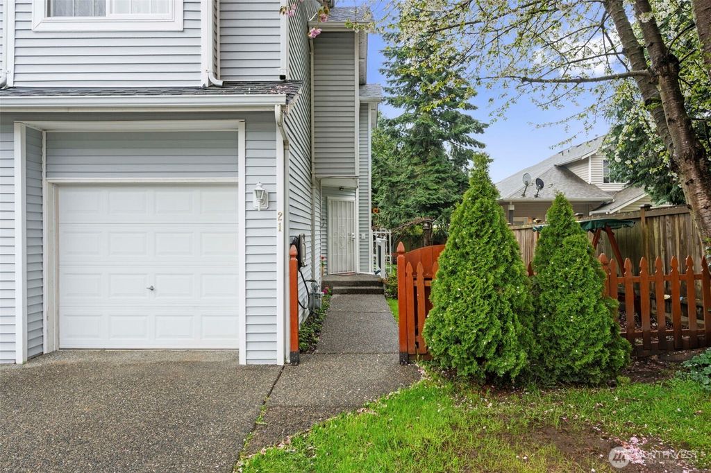 Photo of 21 95th Drive SE, Lake Stevens, WA 98258 (MLS # 2510285)