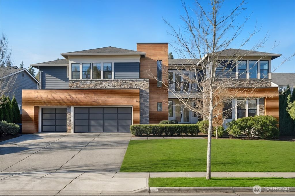 Photo of 15903 98th Avenue NE, Bothell, WA 98011 (MLS # 2500658)