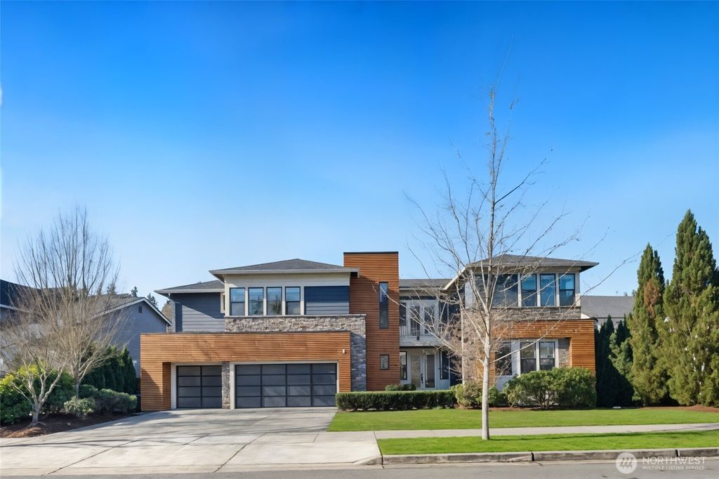 Photo of 15903 98th Avenue NE, Bothell, WA 98011 (MLS # 2500658)