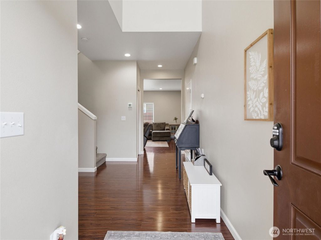 Photo of 15409 79th Avenue E, Puyallup, WA 98375 (MLS # 2511222)