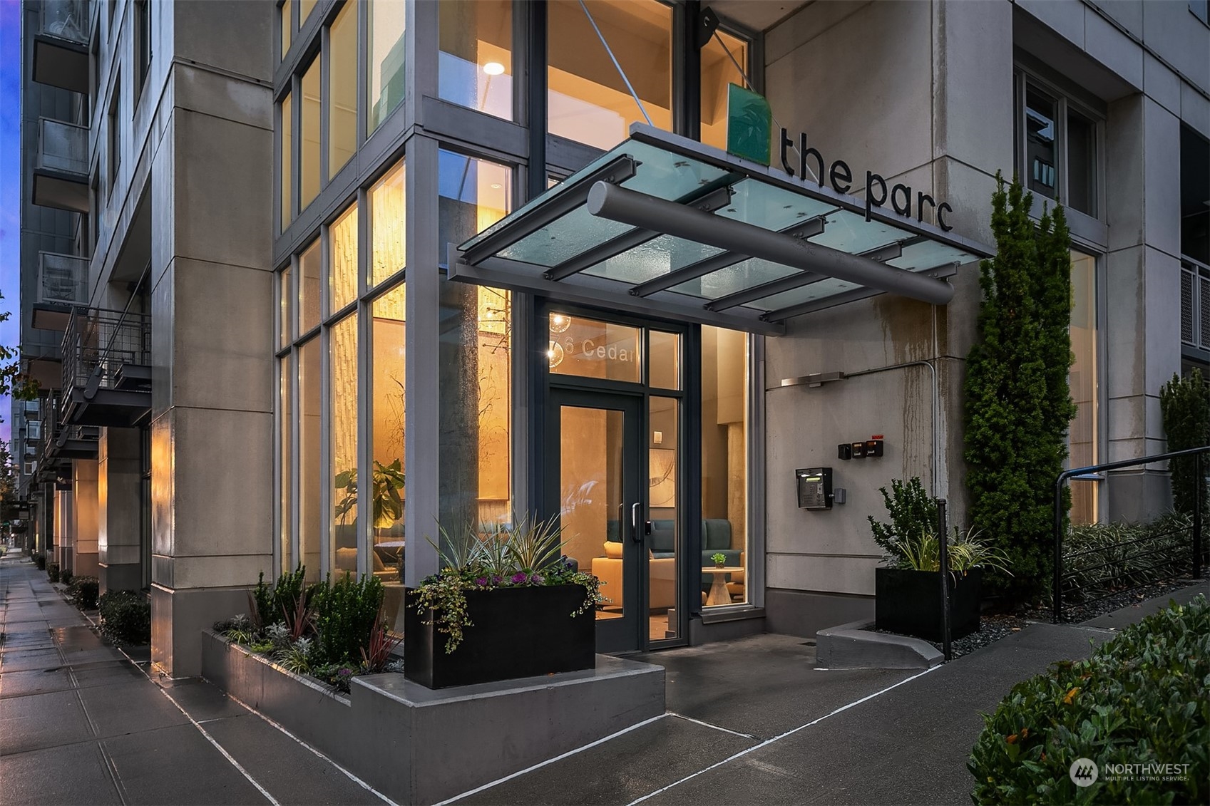 76 Cedar St 405