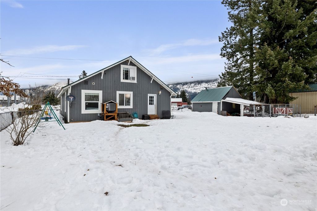 listing image 9362359582212612804