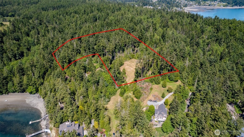 15846 Yokeko Dr & Quiet Cove Dr