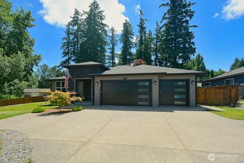 Photo of 14411 86th Avenue Ct E, Puyallup, WA 98375 (MLS # 2543230)