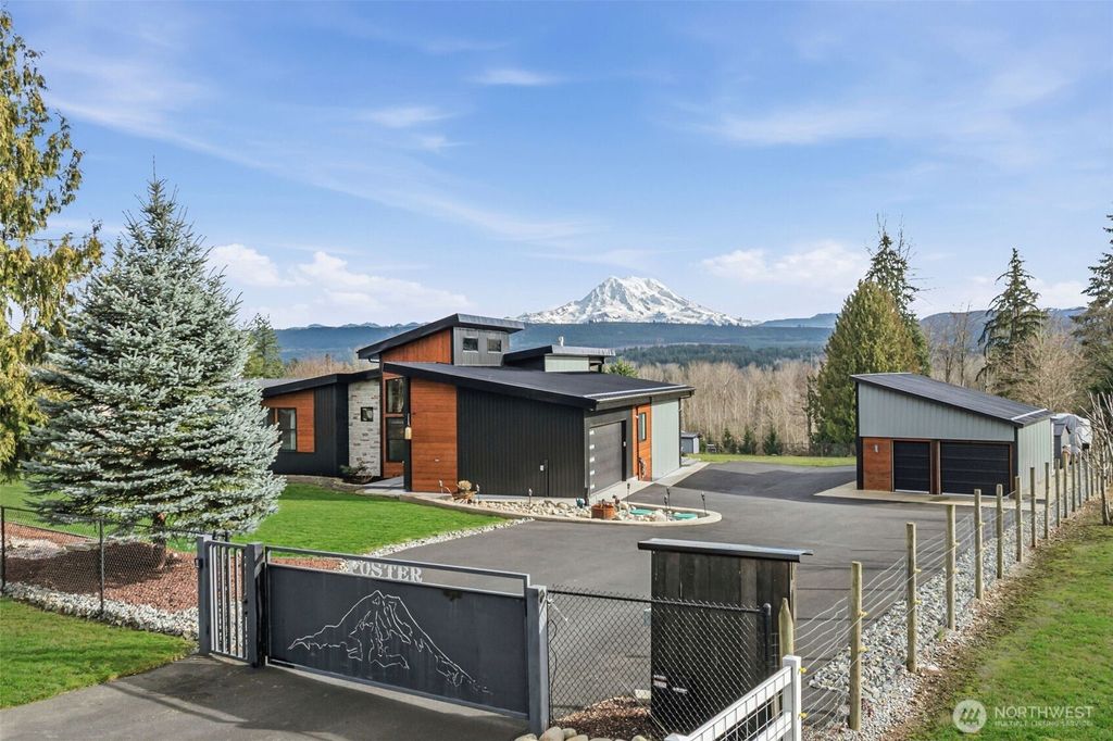 Photo of 12516 Kapowsin Highlands Drive E, Graham, WA 98338 (MLS # 2472389)