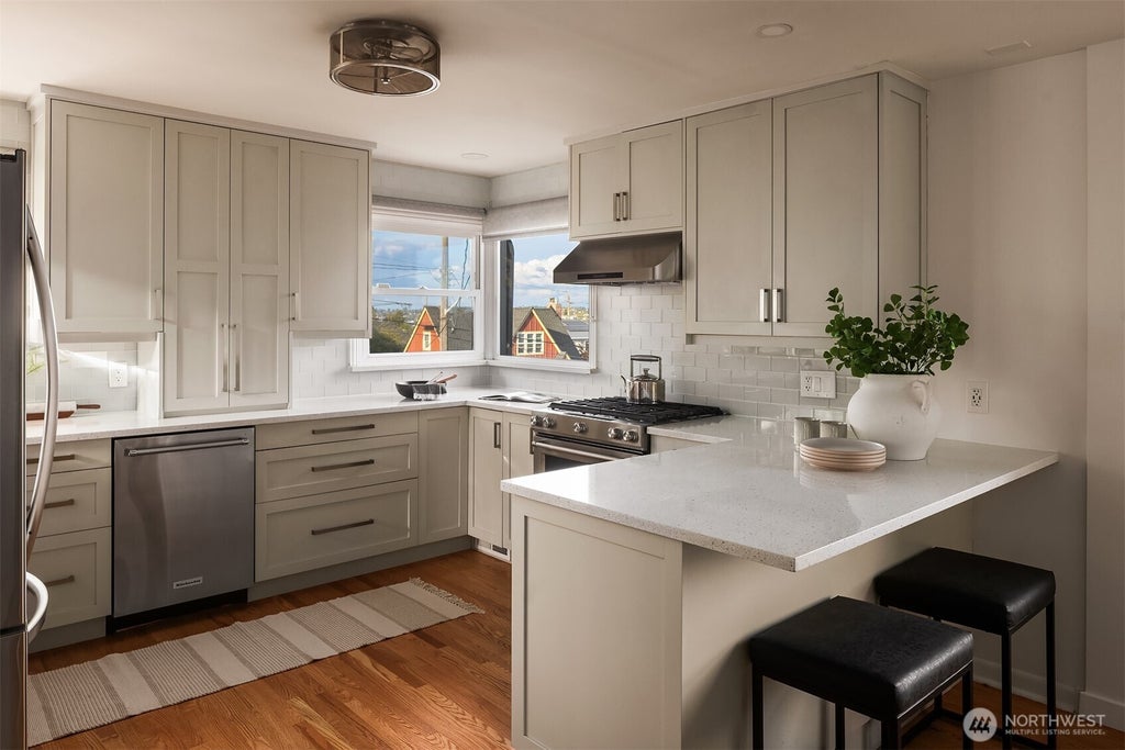 Photo of 2615 W Crockett Street, Seattle, WA 98199 (MLS # 2556779)