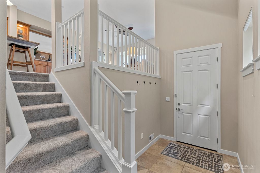 Photo of 9117 Merritt Avenue SE, Snoqualmie, WA 98065 (MLS # 2368943)