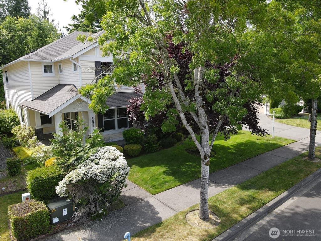 Photo of 3181 Brown Loop, Dupont, WA 98327 (MLS # 2540709)