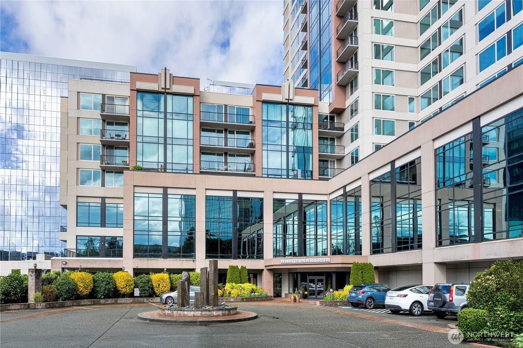 Photo of 177 107th Avenue NE #1501, Bellevue, WA 98004 (MLS # 2495374)