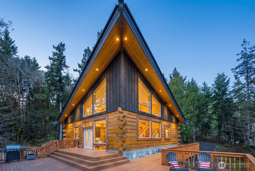 Photo of 110 Groves Way, Port Ludlow, WA 98365 (MLS # 2483301)