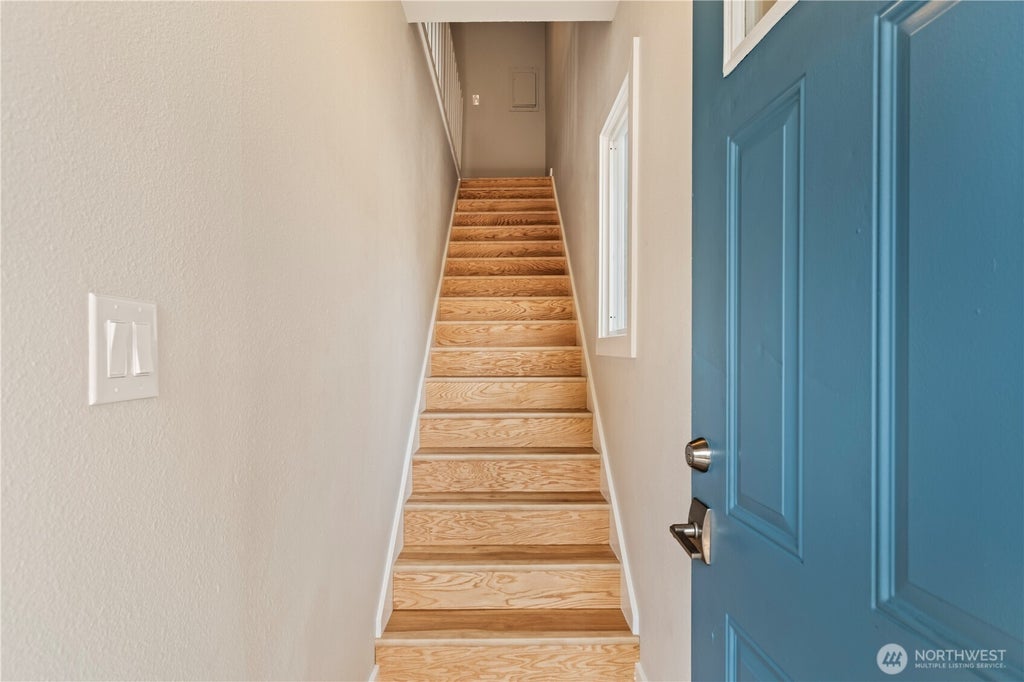 Photo of 953 /955 23RD Avenue, Seattle, WA 98122 (MLS # 2570038)