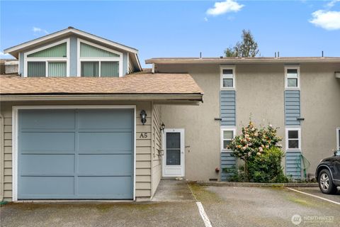 Photo of 19203 40th Avenue W #A5, Lynnwood, WA 98036 (MLS # 2508555)