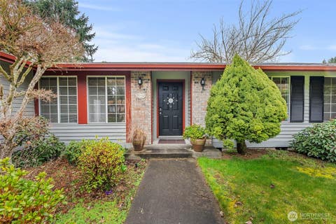 Photo of 5717 60th Street Ct W, University Place, WA 98467 (MLS # 2567457)