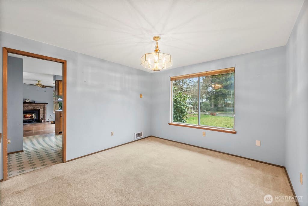 Photo of 5717 60th Street Ct W, University Place, WA 98467 (MLS # 2567457)