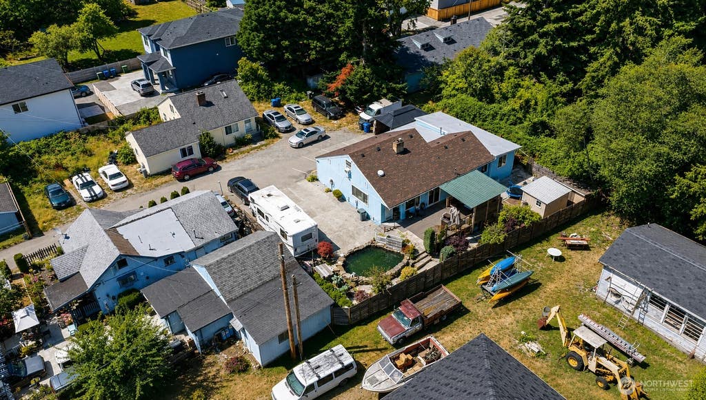 Photo of 14516 27th Place S, SeaTac, WA 98168 (MLS # 2557314)