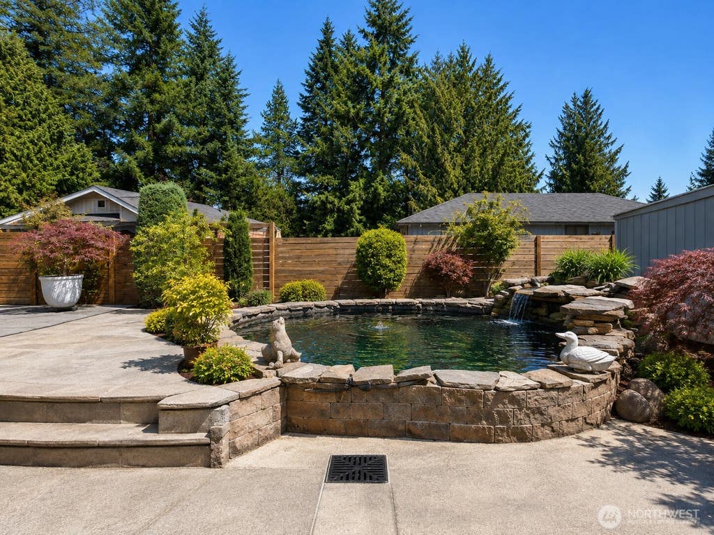 Photo of 14516 27th Place S, SeaTac, WA 98168 (MLS # 2557314)
