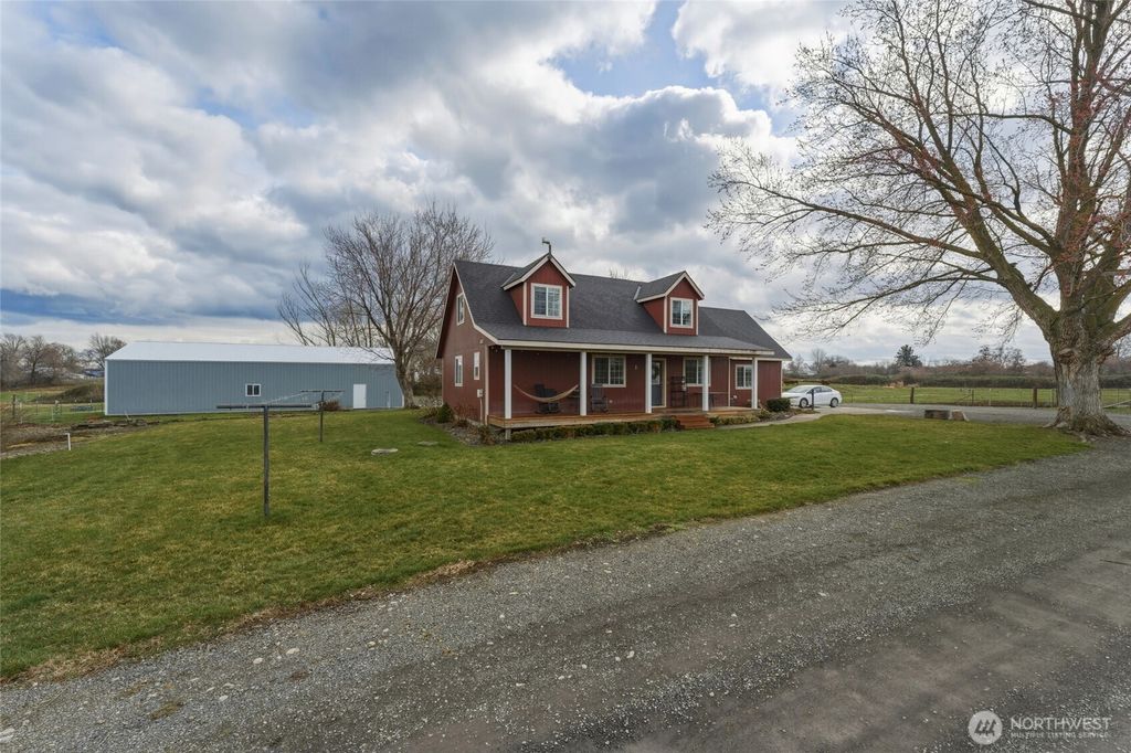 Photo of 53303 Vonbergen Lane, Milton-Freewater, OR 97862 (MLS # 2483590)