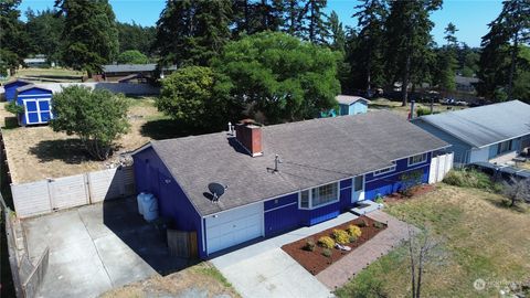 A home in Oak Harbor