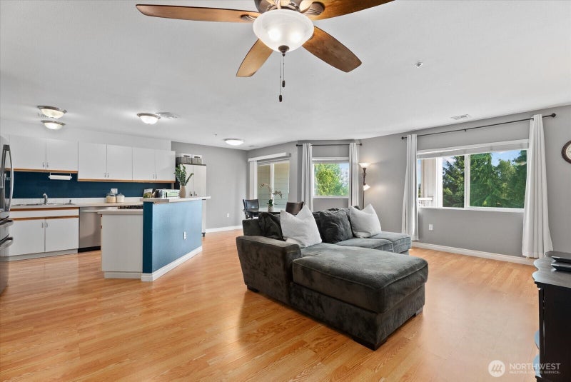 1318 37th Street 1408