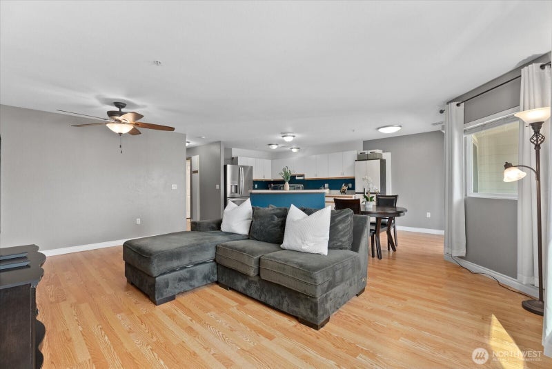 1318 37th Street 1408