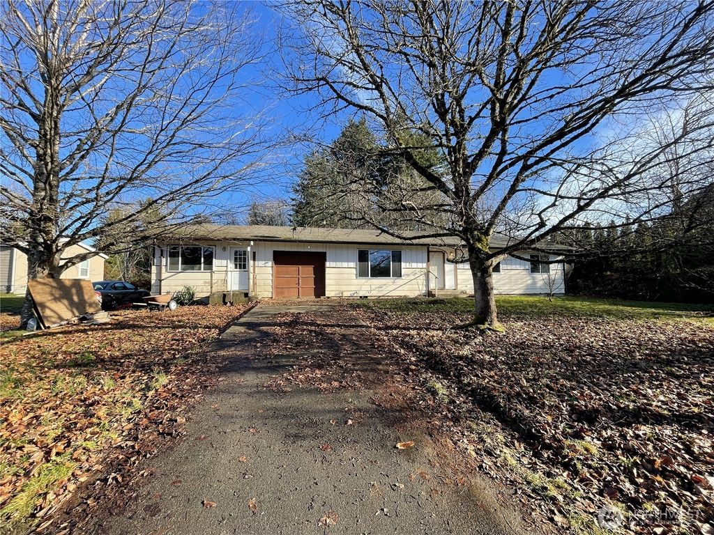 Photo of 201 7th Street, Morton, WA 98356 (MLS # 2463809)