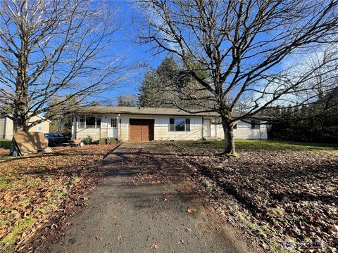 201 7th Street Morton WA 98356