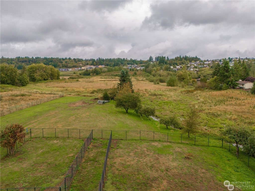 Photo of 9025 67th Avenue NE, Marysville, WA 98270 (MLS # 2238931)