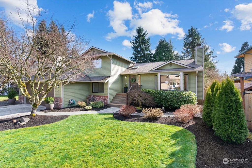 Photo of 2402 169th Place SE, Bothell, WA 98012 (MLS # 2205589)