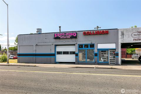 203 Central Avenue NW Kent WA 98032
