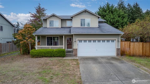 Photo of 8325 186th Street Ct E, Puyallup, WA 98375 (MLS # 2592225)