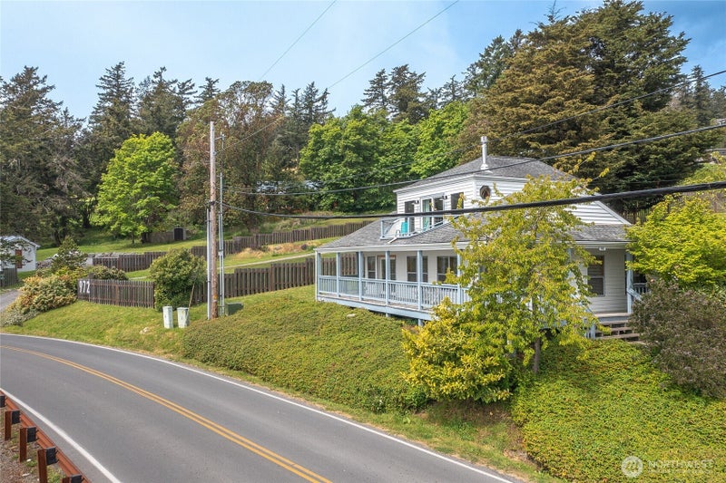 942 Deer Harbor Road