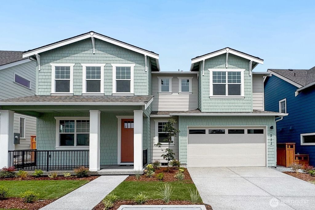 Photo of 562 SW 97th Street #4, Seattle, WA 98106 (MLS # 2439621)