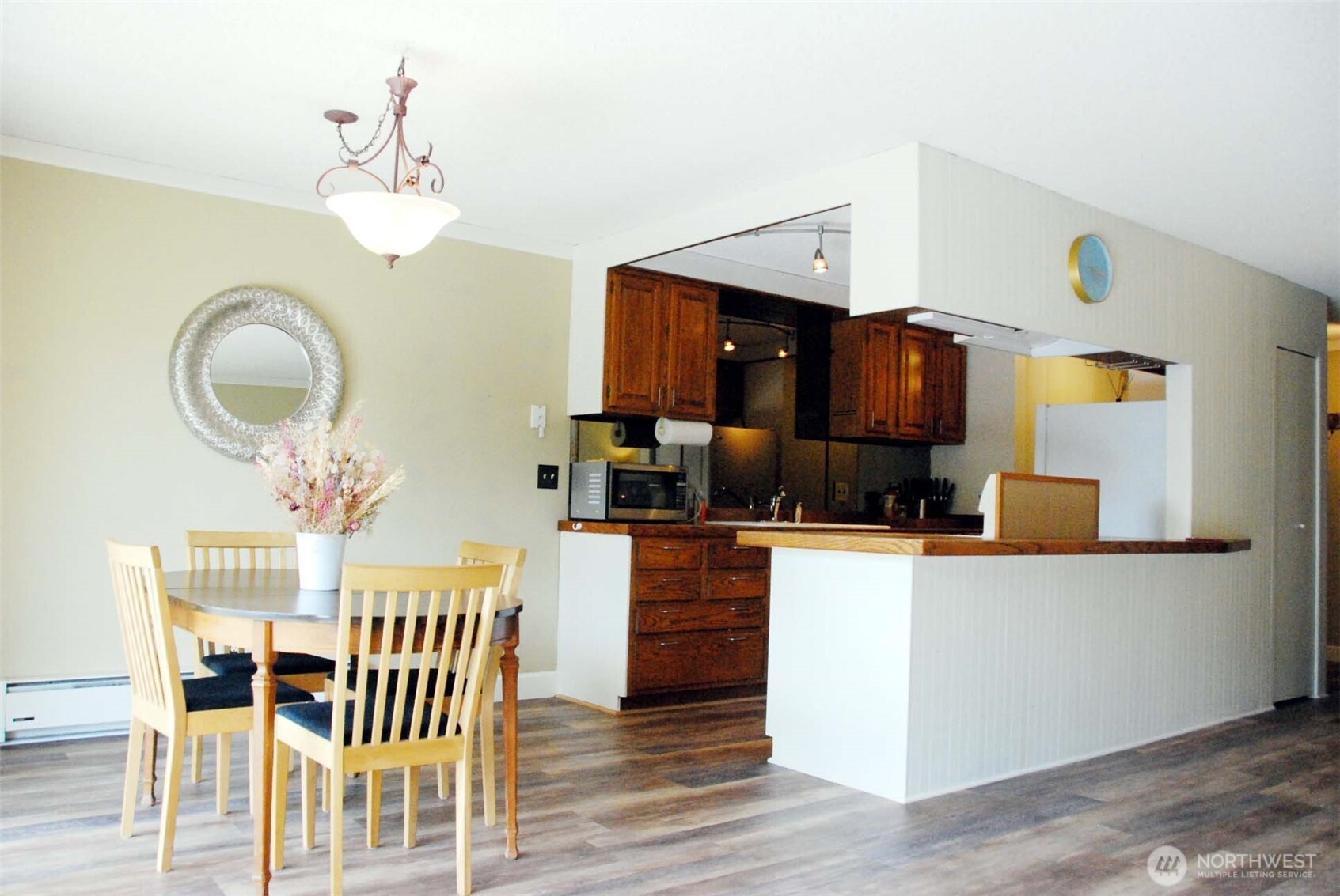 321 Bellevue Way SE 403