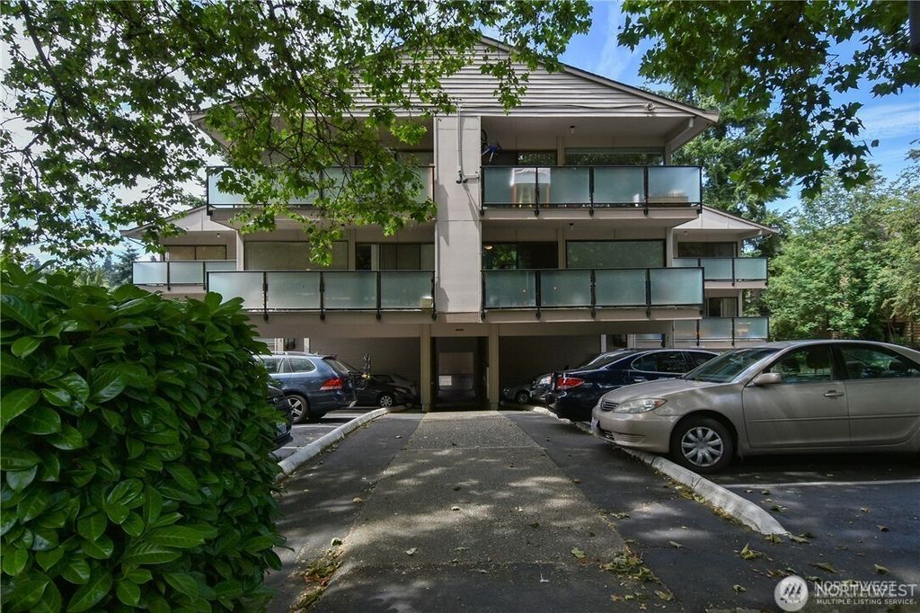 Photo of 321 Bellevue Way SE #403, Bellevue, WA 98004 (MLS # 2457564)