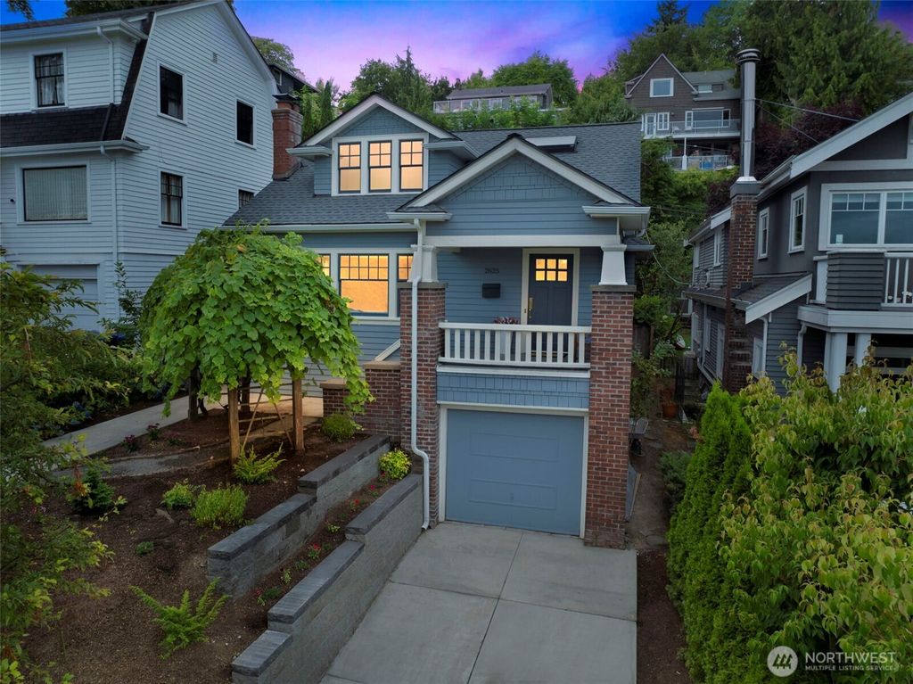 Photo of 2625 11th Avenue E, Seattle, WA 98102 (MLS # 2421305)