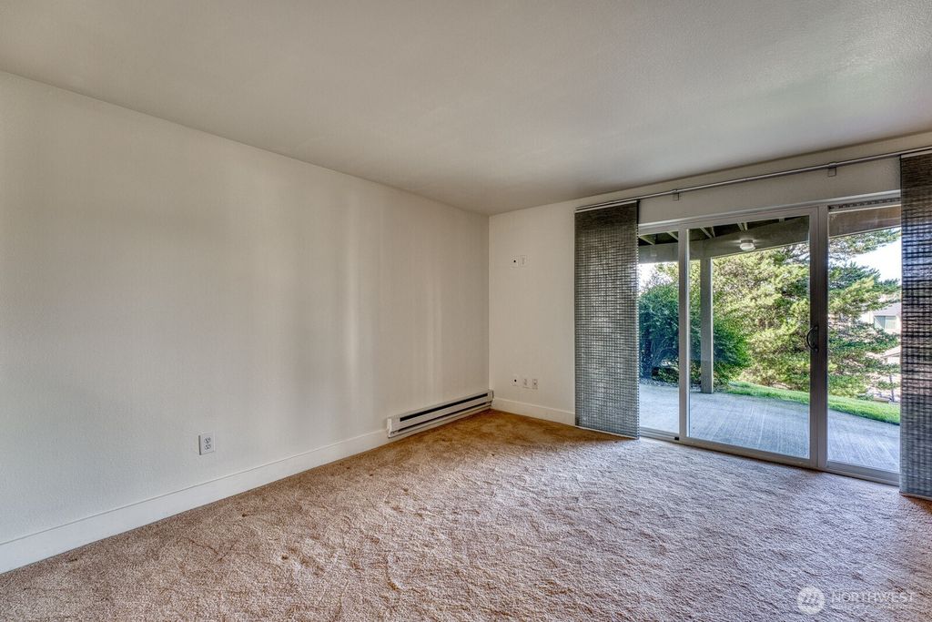Photo of 3008 N Narrows Drive #F103, Tacoma, WA 98407 (MLS # 2556289)