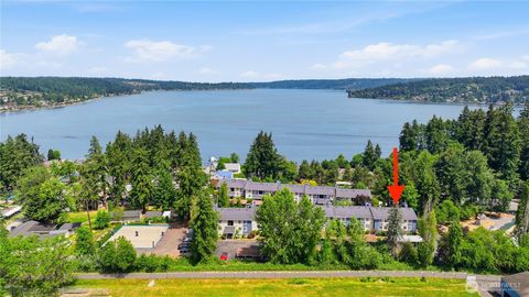 Photo of 4189 W Lake Sammimish Parkway SE #B309, Bellevue, WA 98008 (MLS # 2542846)