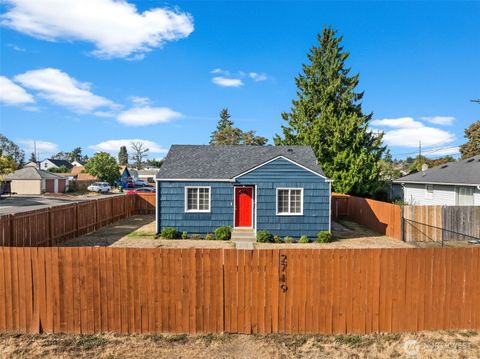 Photo of 2719 S 70th Street, Tacoma, WA 98409 (MLS # 2429946)