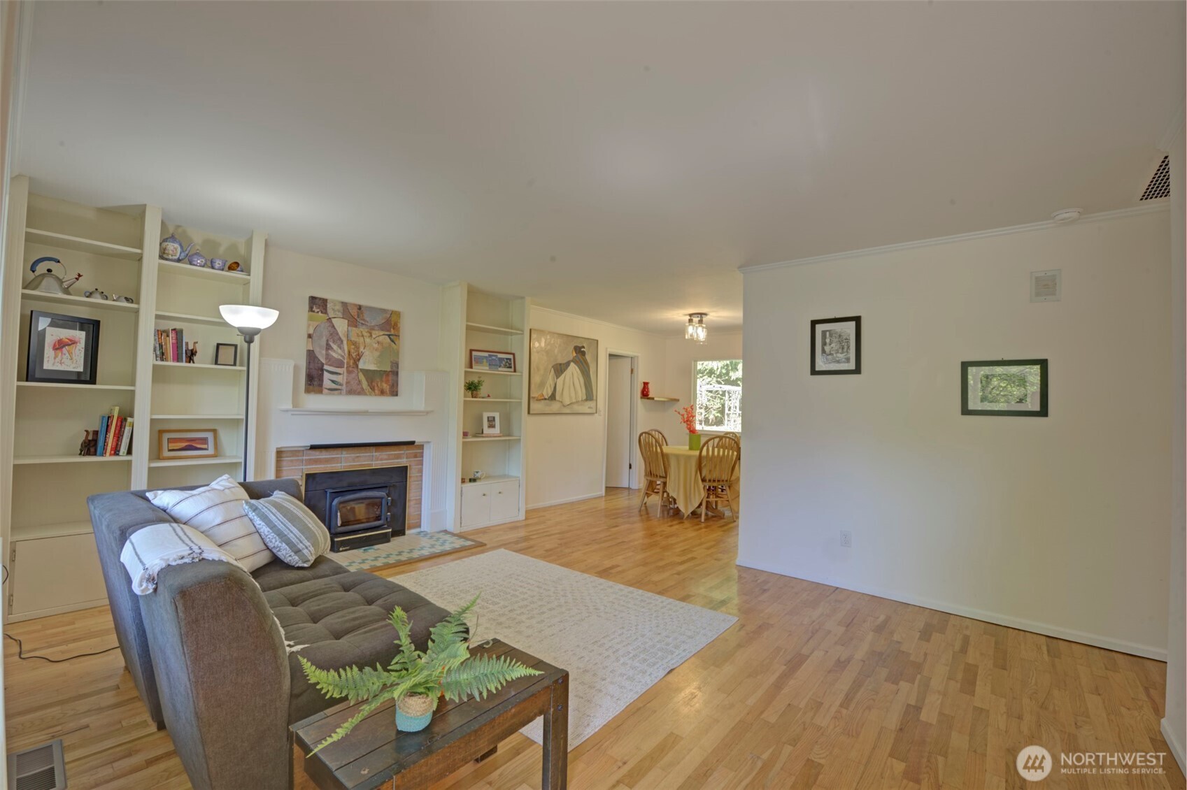381 Fir Acres Drive NW