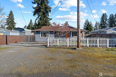 Photo of 237 169th St S St, Spanaway, WA 98387 (MLS # 2499465)