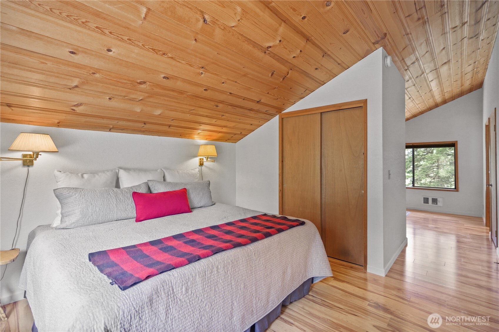 Leavenworth, Washington 98826, United States, 2 Bedrooms Bedrooms, ,2 BathroomsBathrooms,Residential,Pending,178399