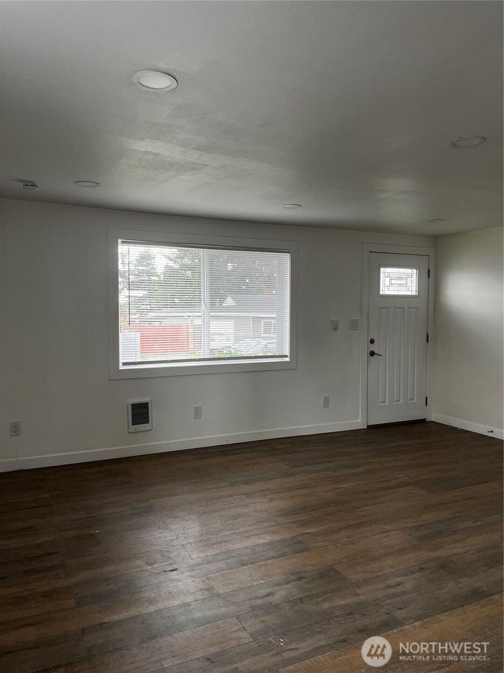 Photo of 17338 33rd Avenue S, SeaTac, WA 98188 (MLS # 2493760)