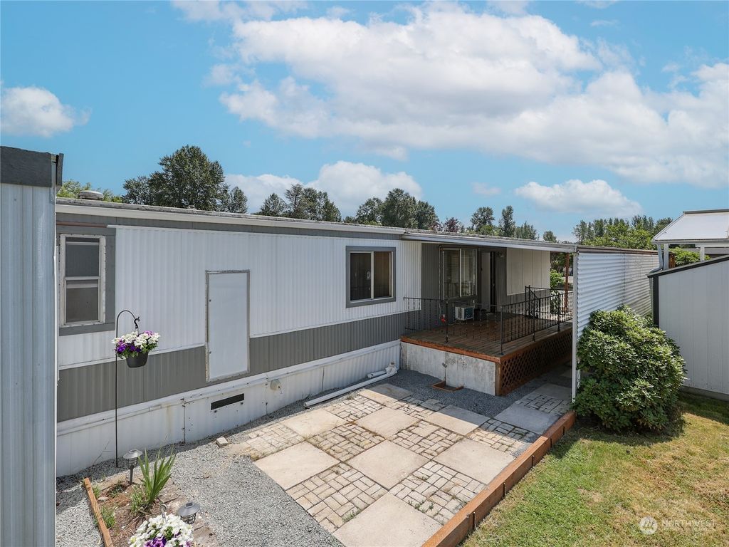 Photo of 16600 25th Avenue NE #85, Marysville, WA 98271 (MLS # 2076802)