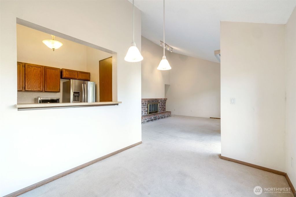 Photo of 1006 S 312th Street #233, Federal Way, WA 98003 (MLS # 2418728)