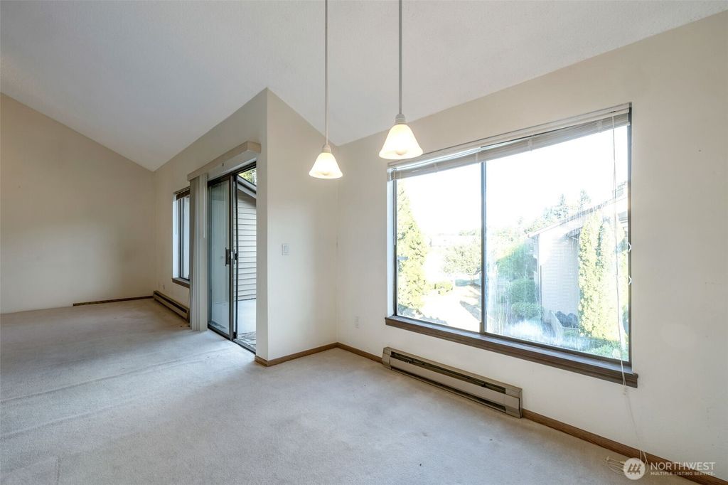 Photo of 1006 S 312th Street #233, Federal Way, WA 98003 (MLS # 2418728)