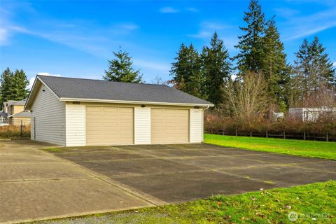 Photo of 13410 SE 256th Street, Kent, WA 98042 (MLS # 2466786)