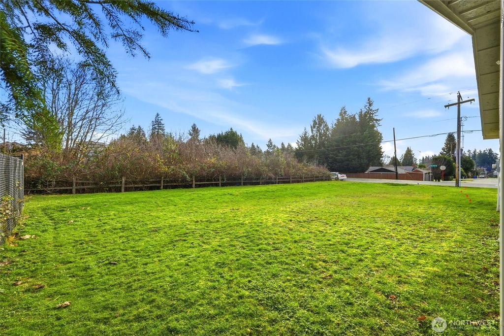 Photo of 13410 SE 256th Street, Kent, WA 98042 (MLS # 2466786)