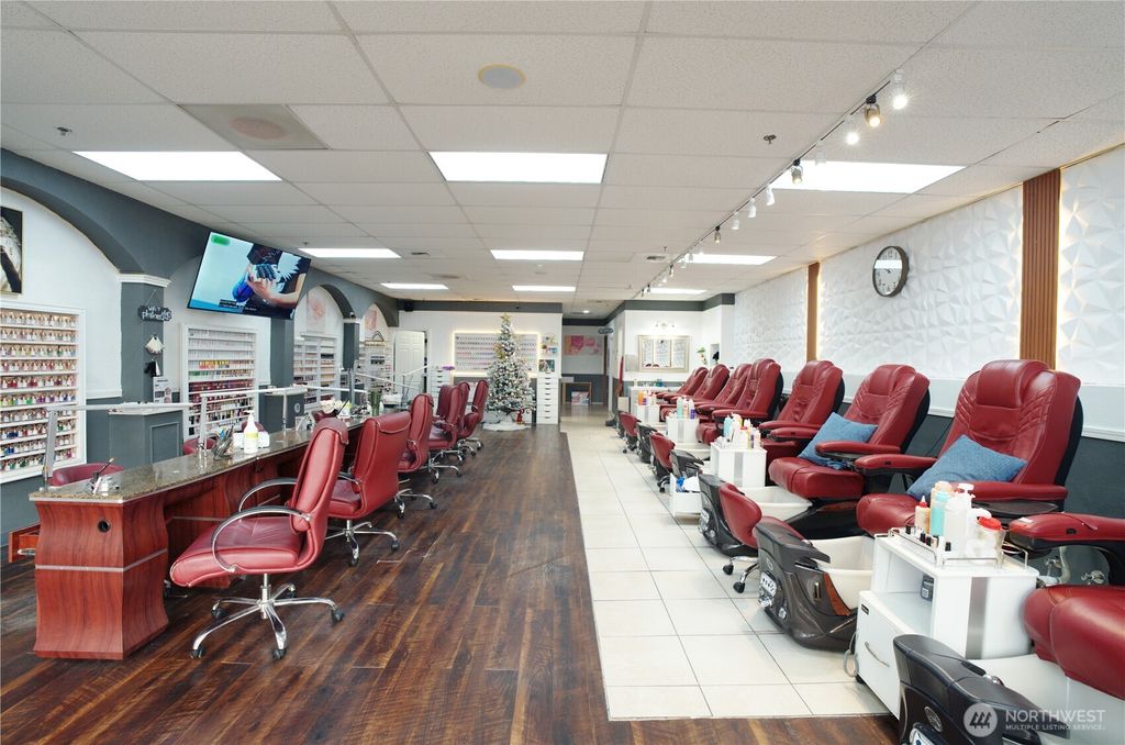 Photo of 1110 College Street SE #F, Lacey, WA 98503 (MLS # 2475009)